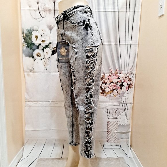 WOMANS STRETCH HIGH RISE SKINNY JEAN SIZE 20 PLUS - Picture 1 of 9